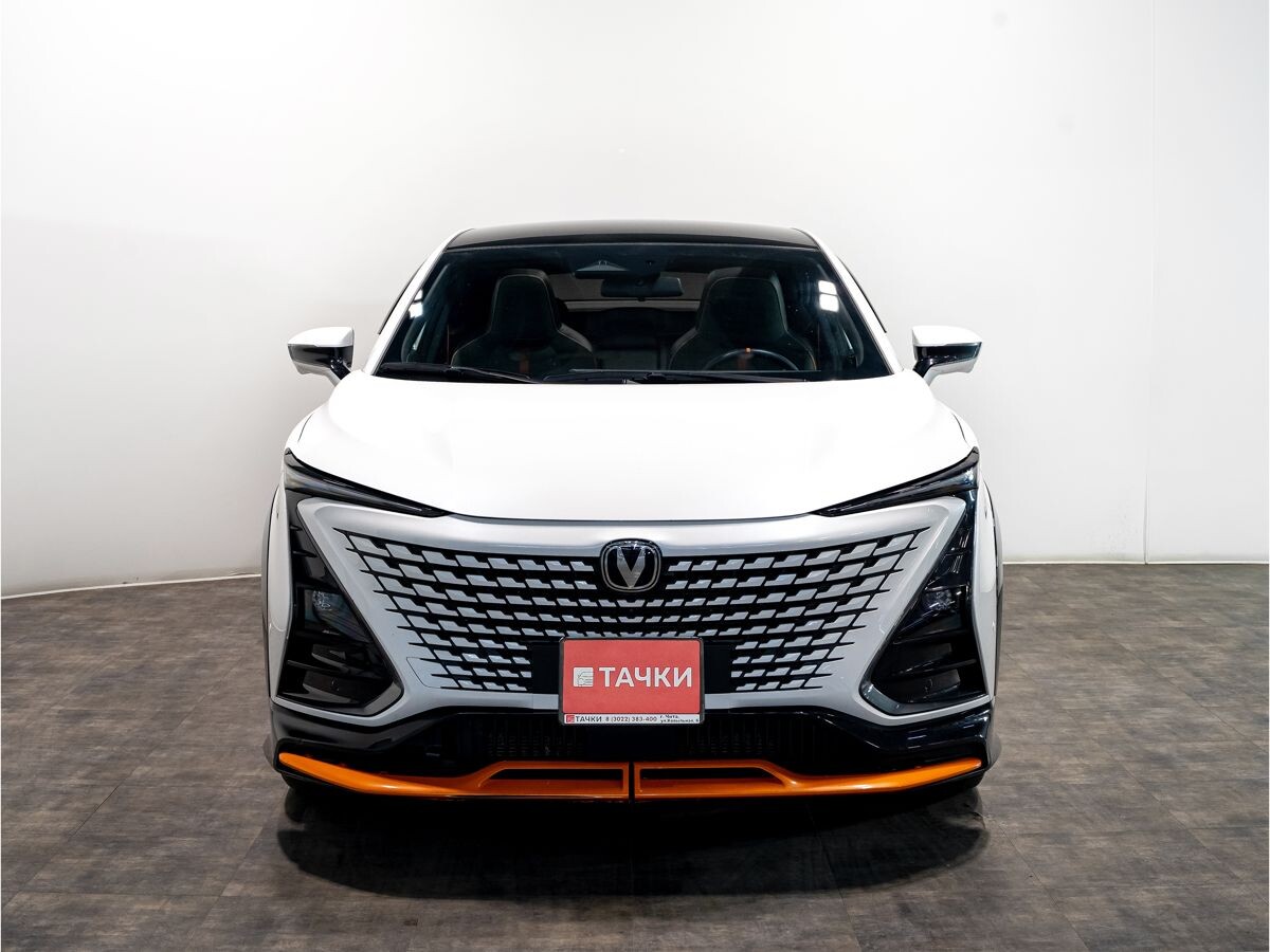 Changan UNI-T 2023 - фото автомобиля