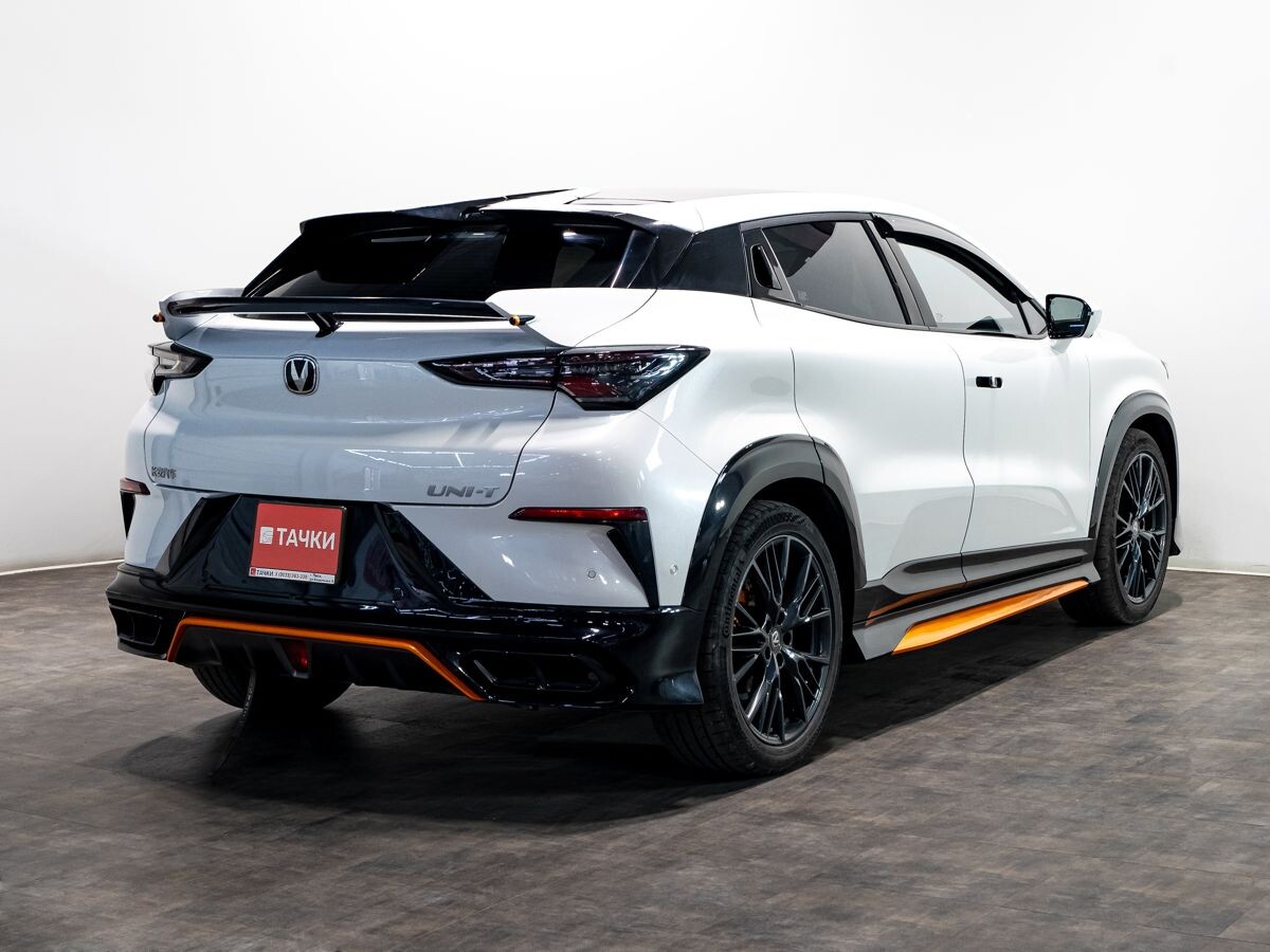 Changan UNI-T 2023 - фото автомобиля