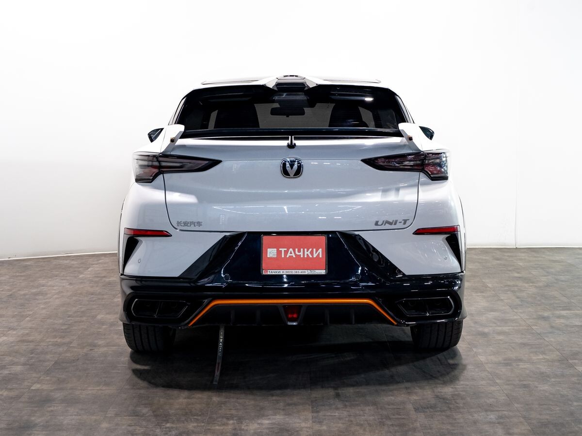 Changan UNI-T 2023 - фото автомобиля