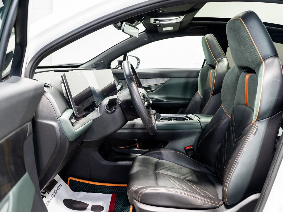 Changan UNI-T 2023 - фото автомобиля