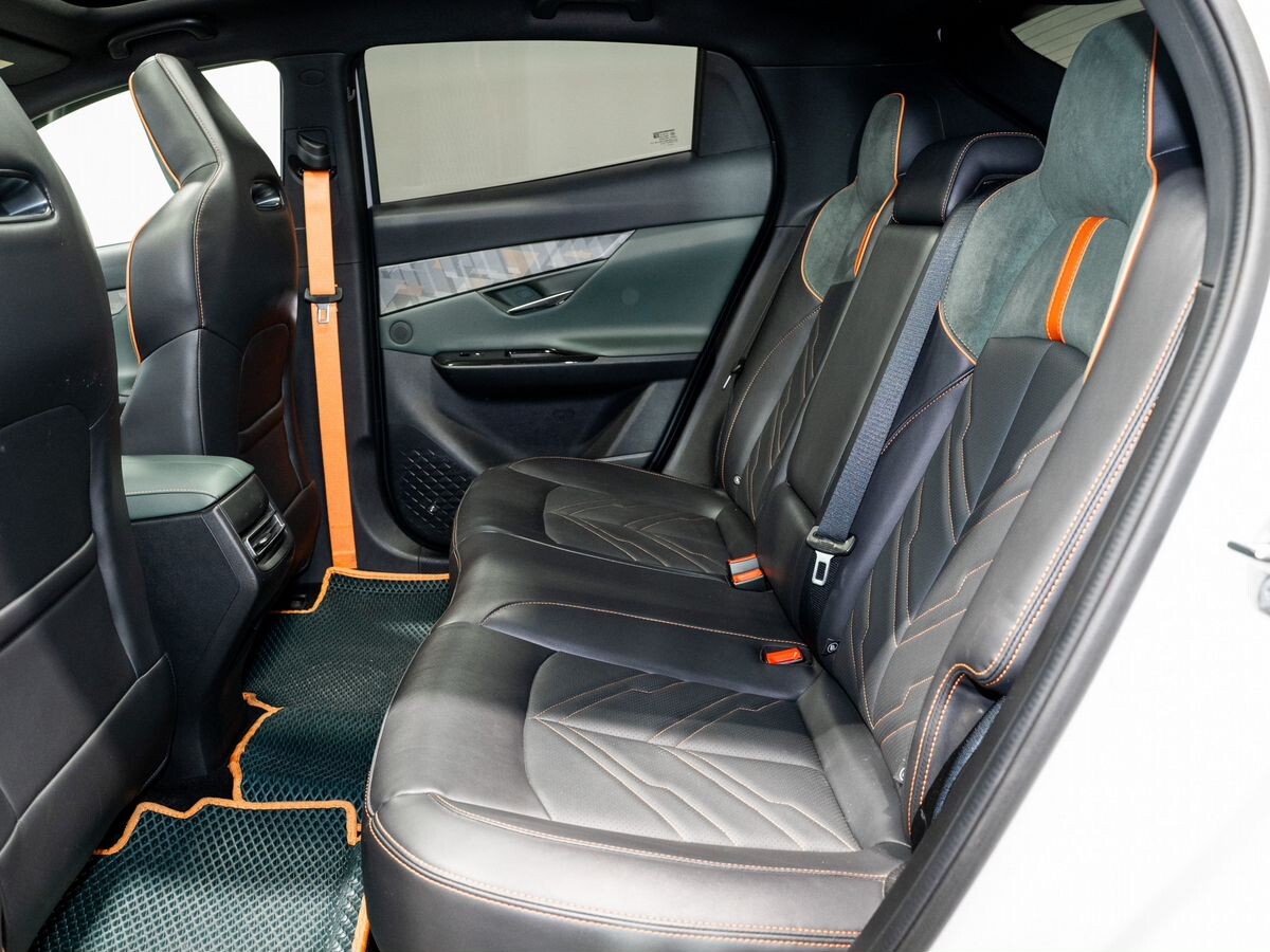 Changan UNI-T 2023 - фото автомобиля