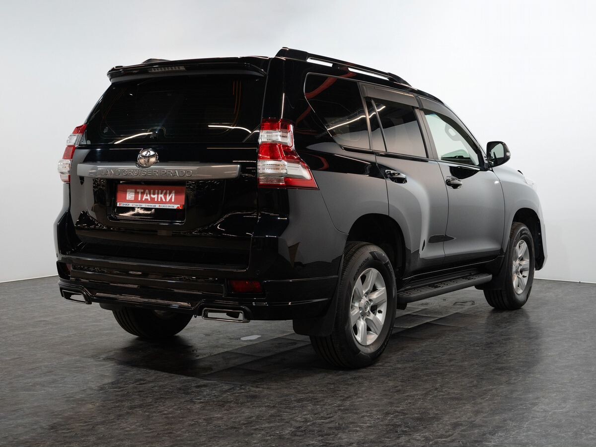 Toyota Land Cruiser Prado 2016 - фото автомобиля