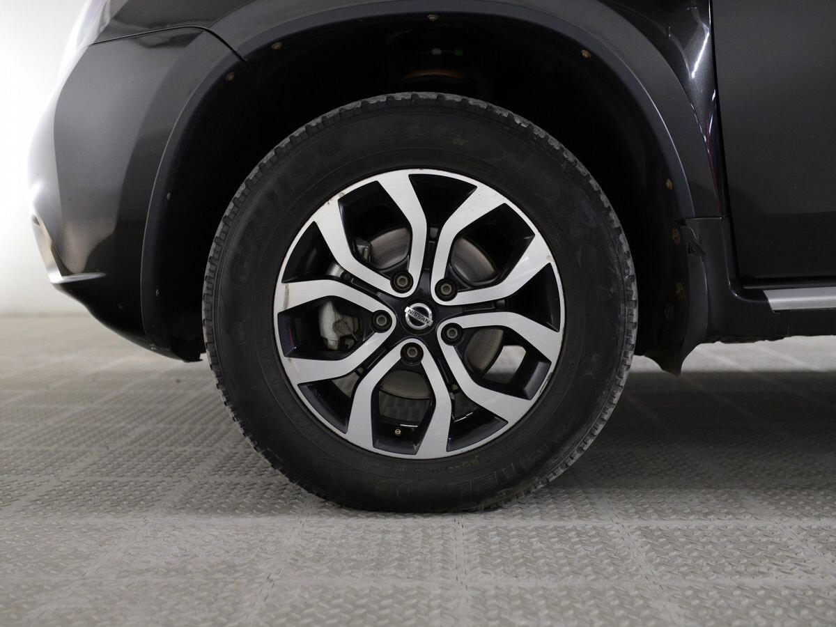 Nissan Terrano 2015 - фото автомобиля