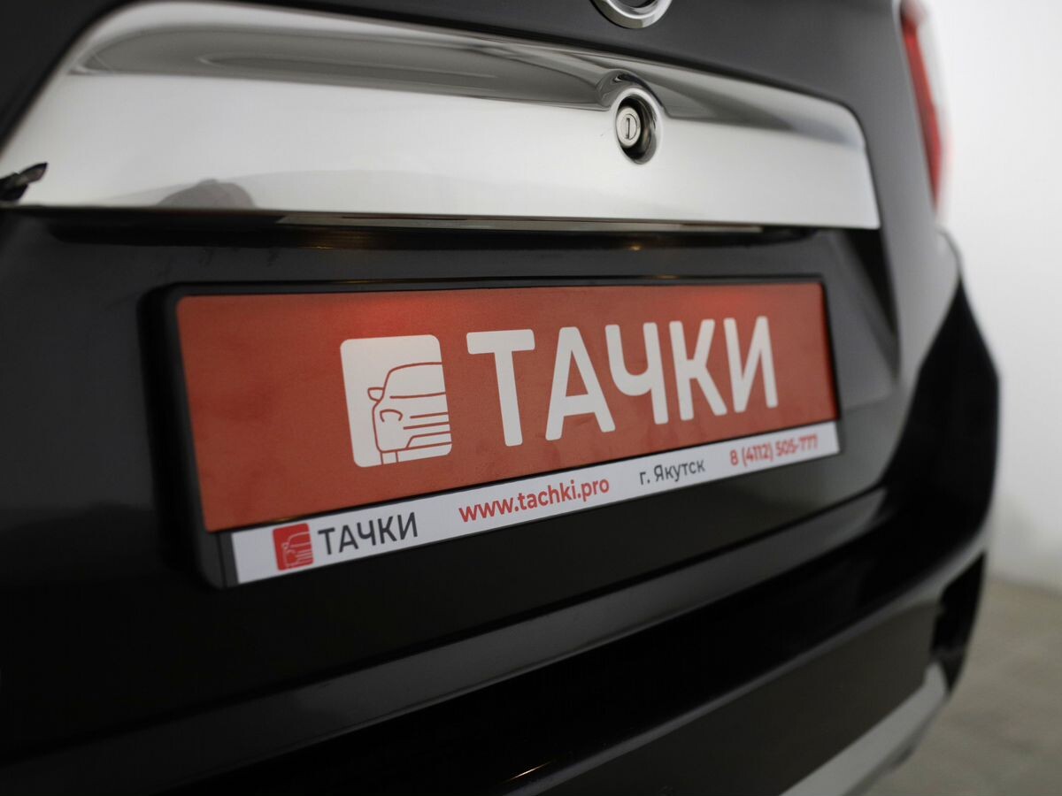 Nissan Terrano 2015 - фото автомобиля