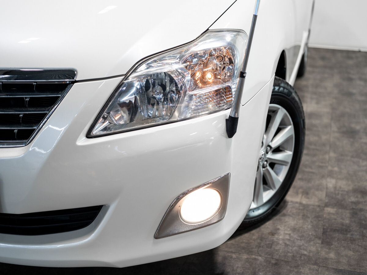 Toyota Premio 2010 - фото автомобиля