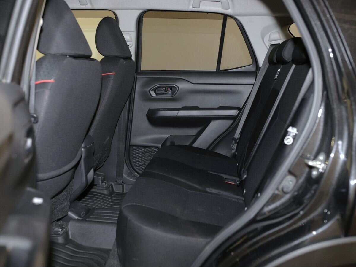 Toyota Raize 2021 - фото автомобиля
