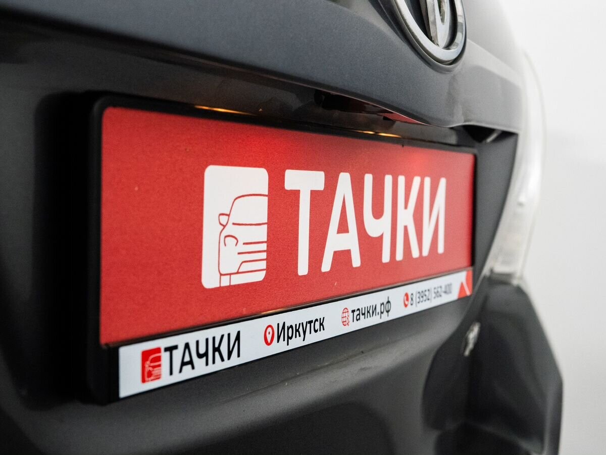 Toyota Verso 2012 - фото автомобиля