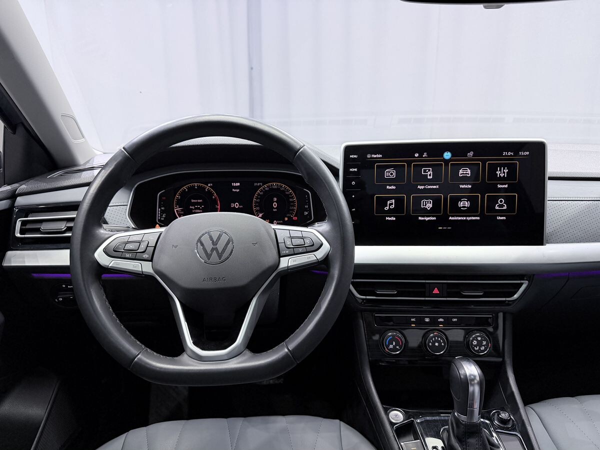 Volkswagen Lavida 2022 - фото автомобиля