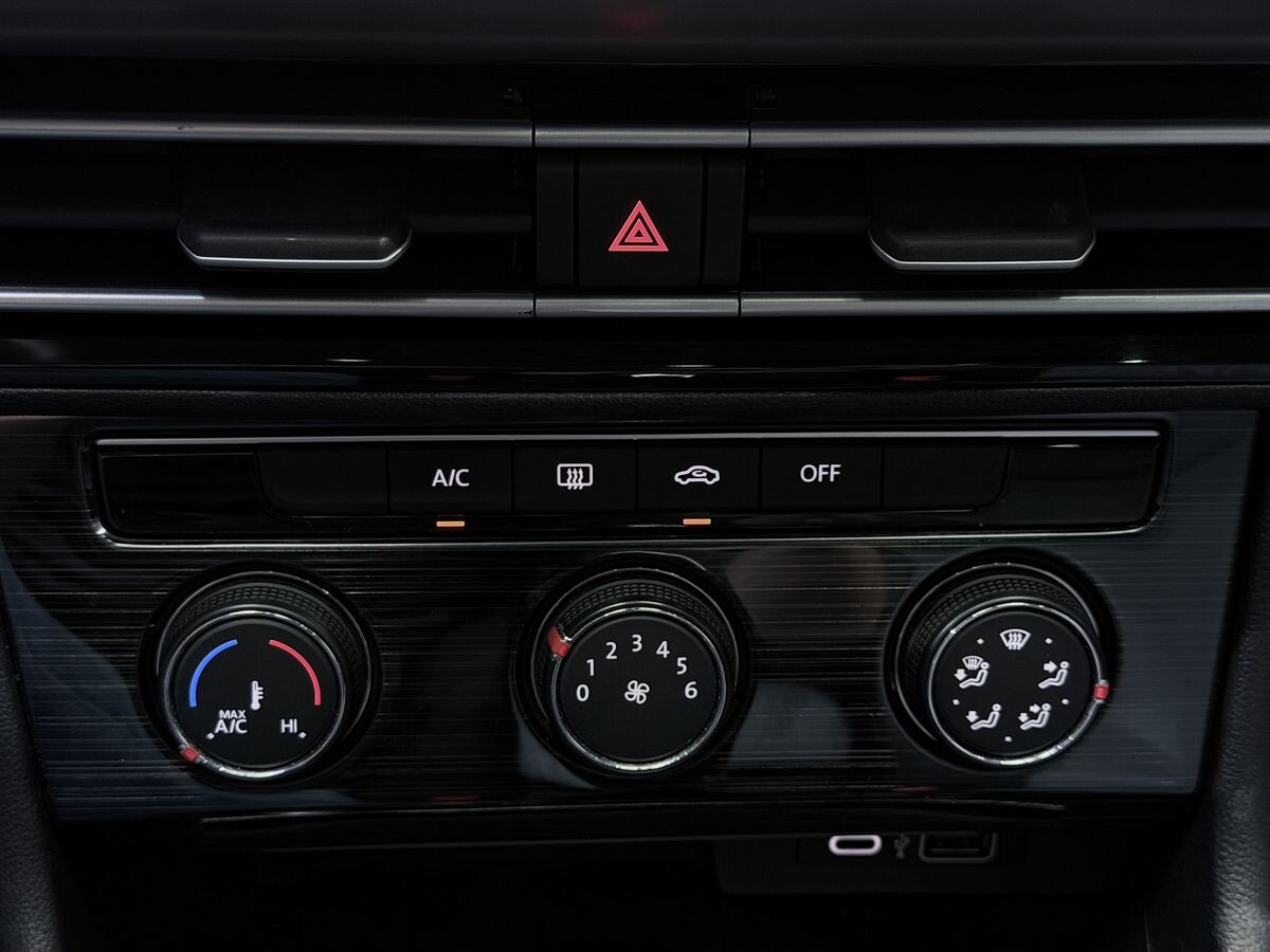 Volkswagen Lavida 2022 - фото автомобиля