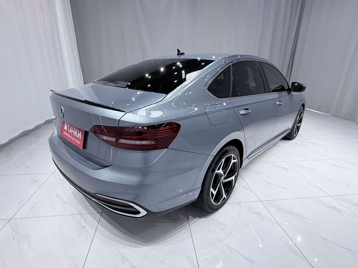 Volkswagen Lavida 2022 - фото автомобиля