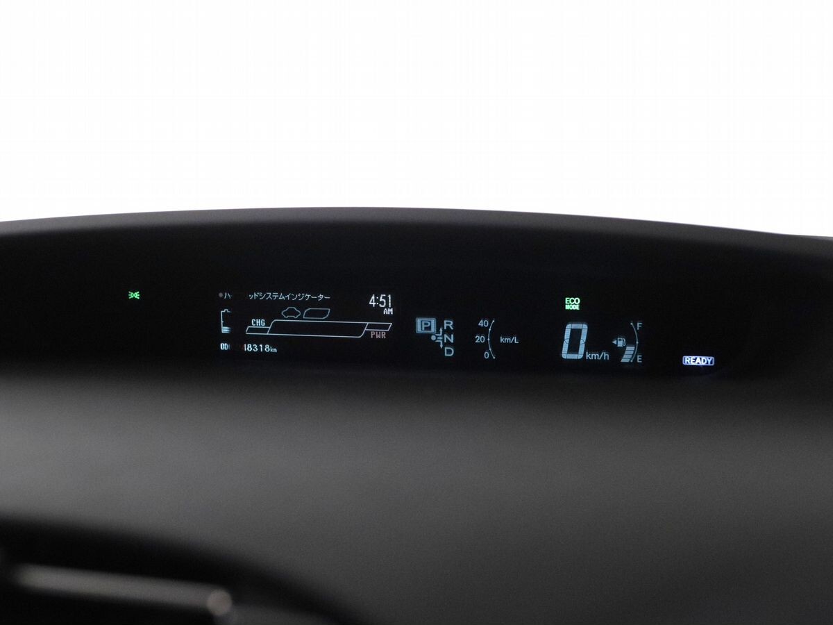 Toyota Prius 2013 - фото автомобиля