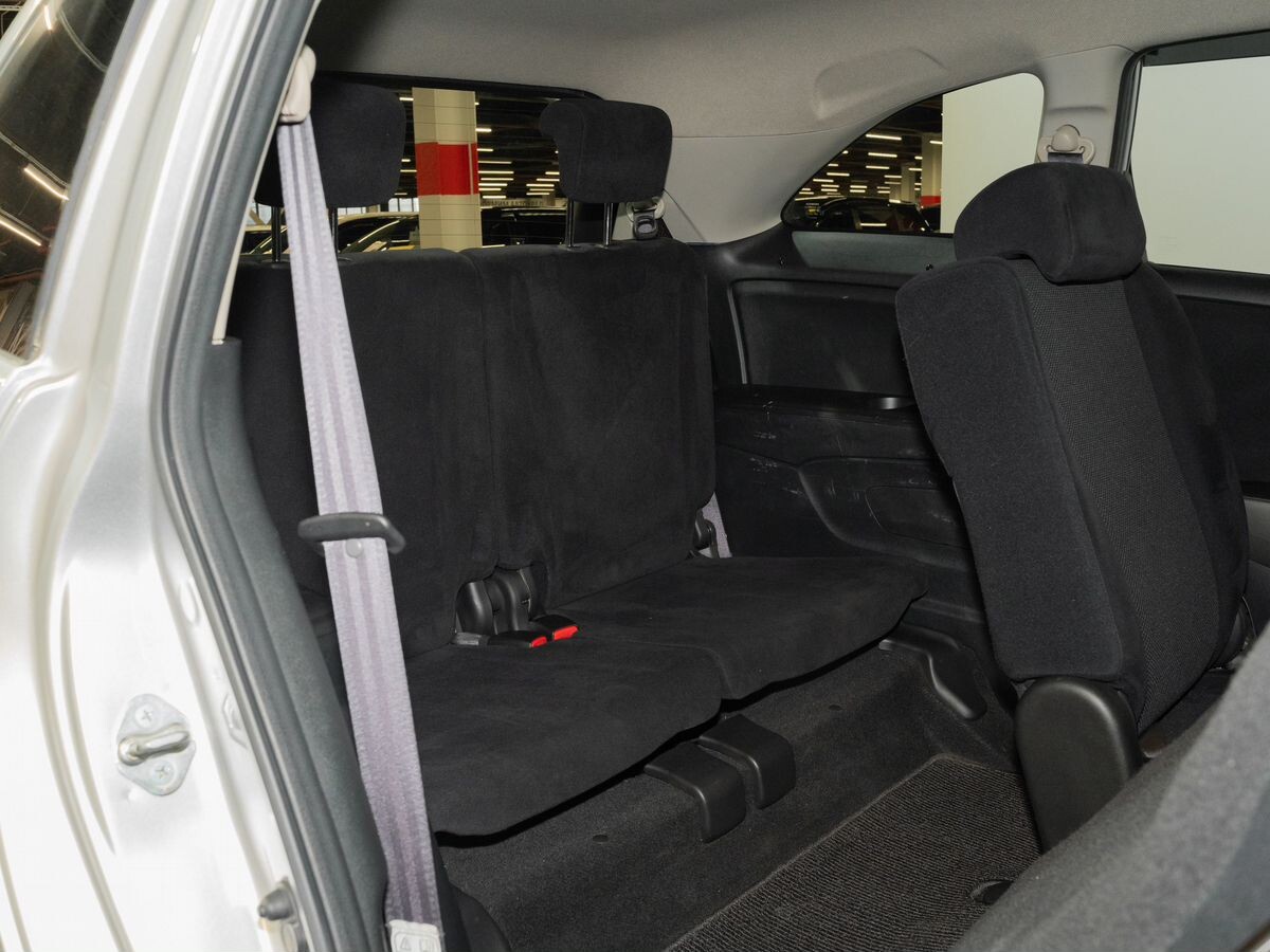 Honda Stream 2007 - фото автомобиля