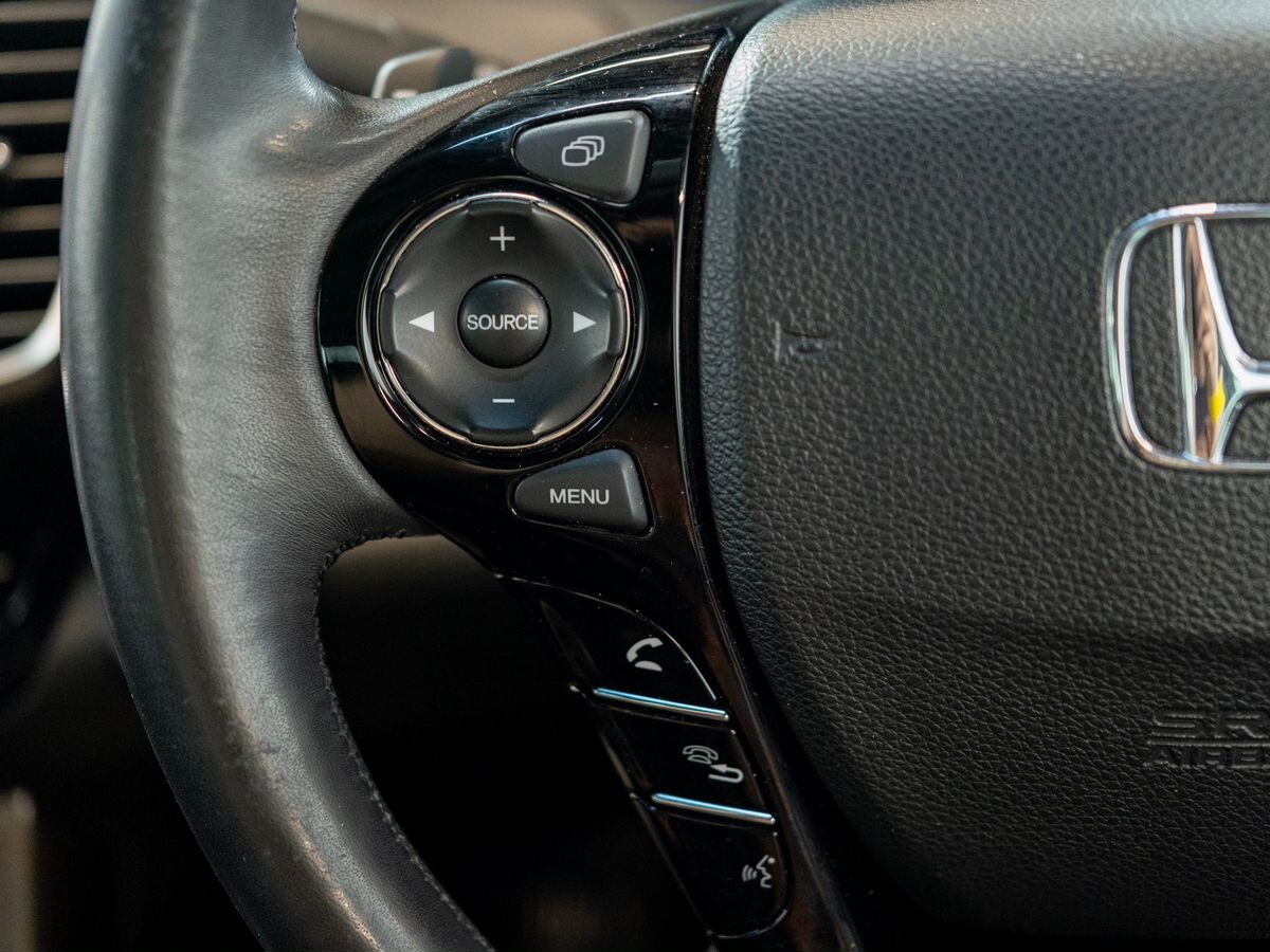 Honda Accord 2018 - фото автомобиля