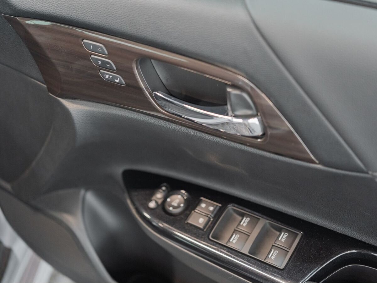 Honda Accord 2018 - фото автомобиля