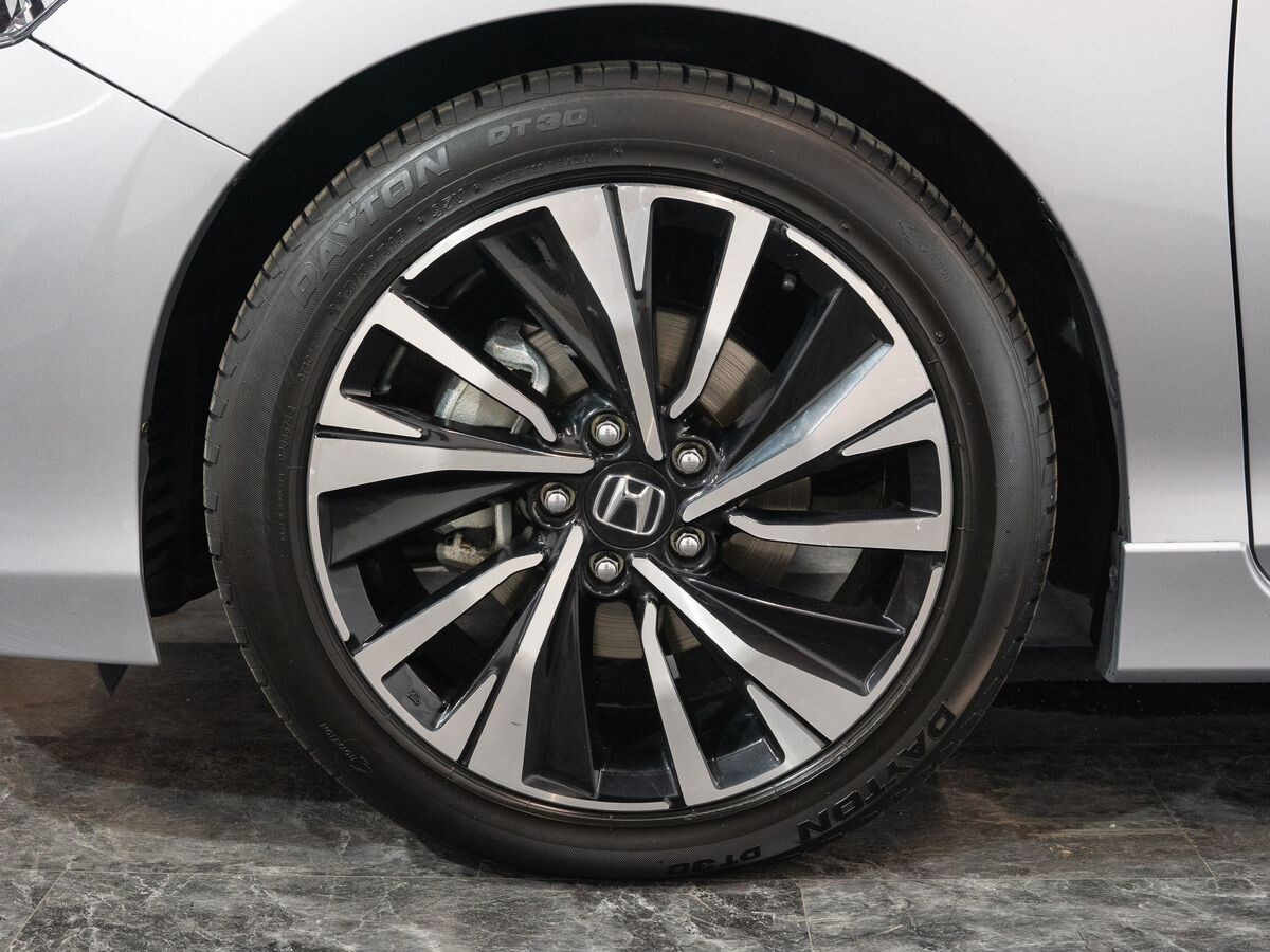 Honda Accord 2018 - фото автомобиля