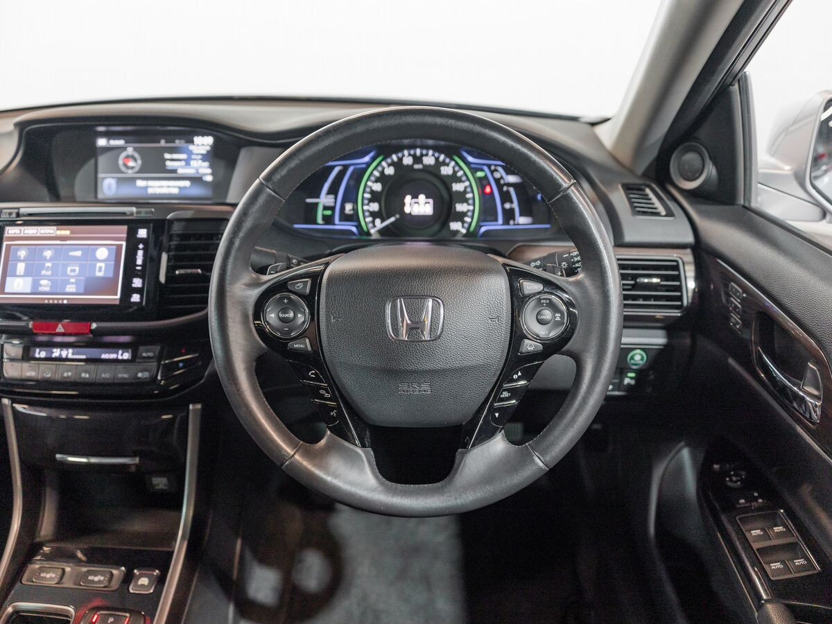 Honda Accord 2018 - фото автомобиля