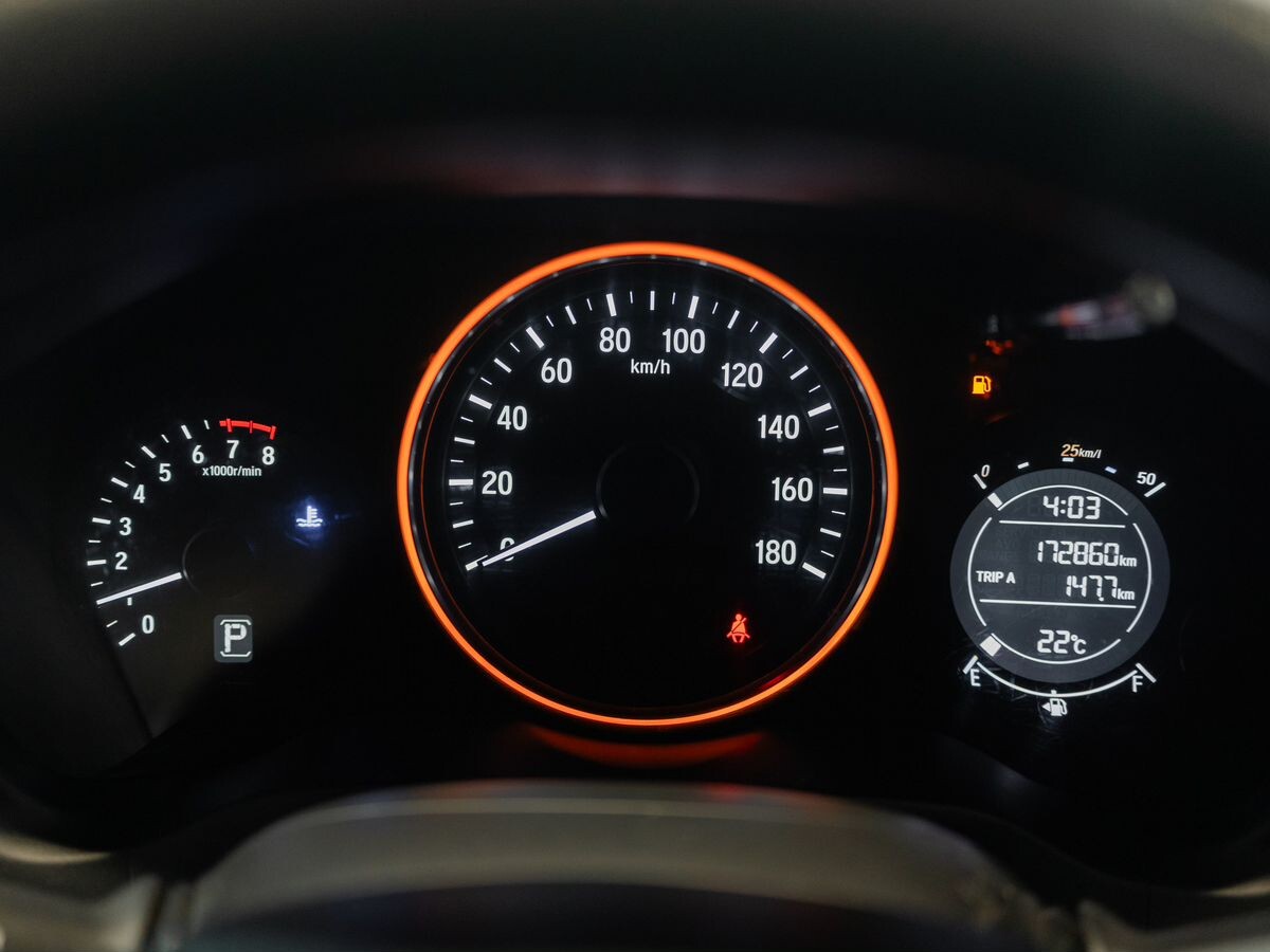 Honda Vezel 2016 - фото автомобиля