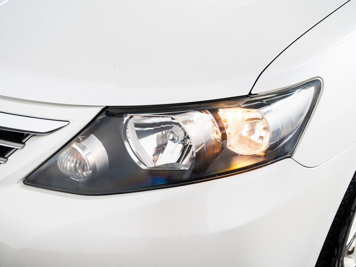 Toyota Allion 2010 - фото автомобиля
