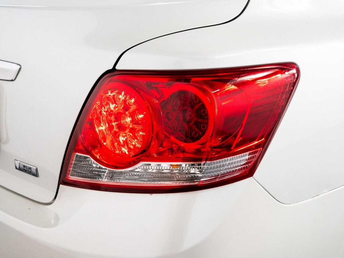 Toyota Allion 2010 - фото автомобиля