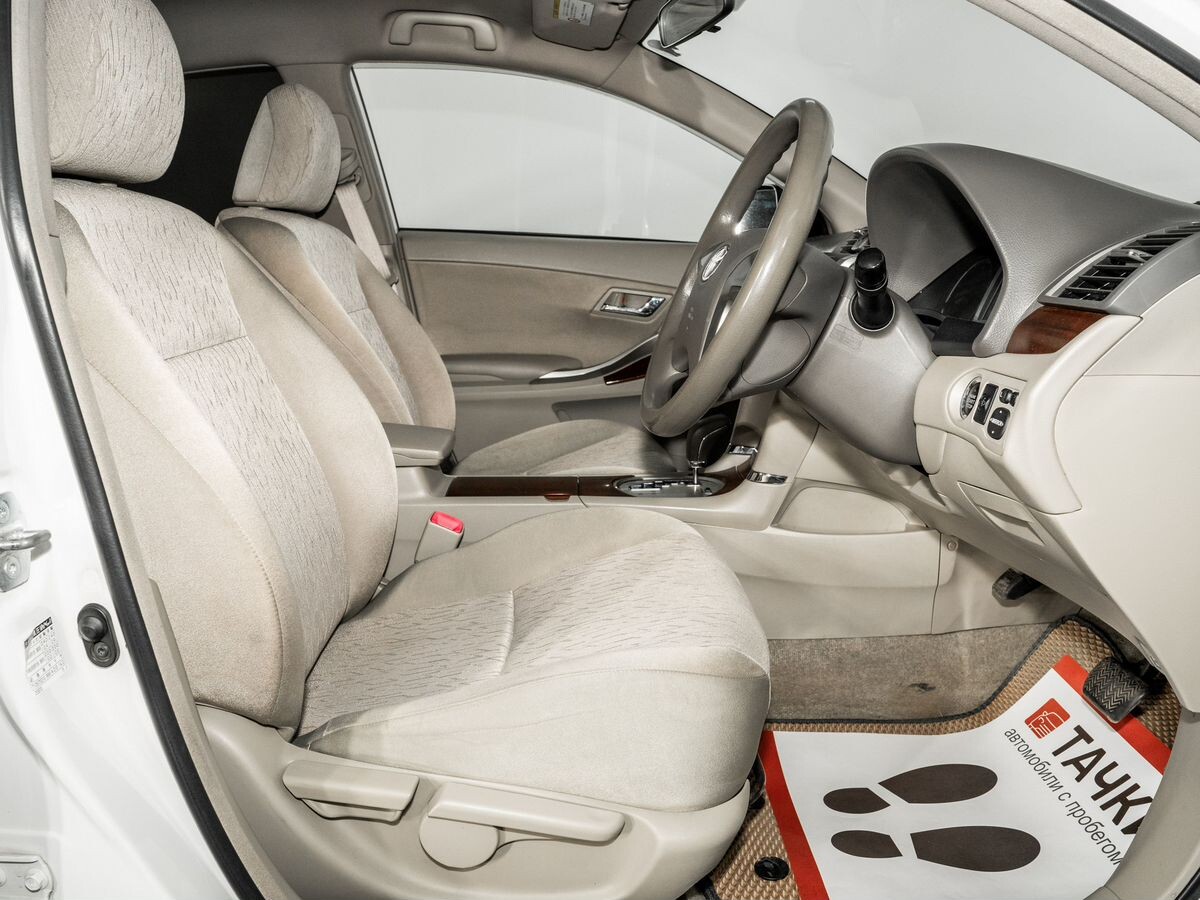 Toyota Allion 2010 - фото автомобиля