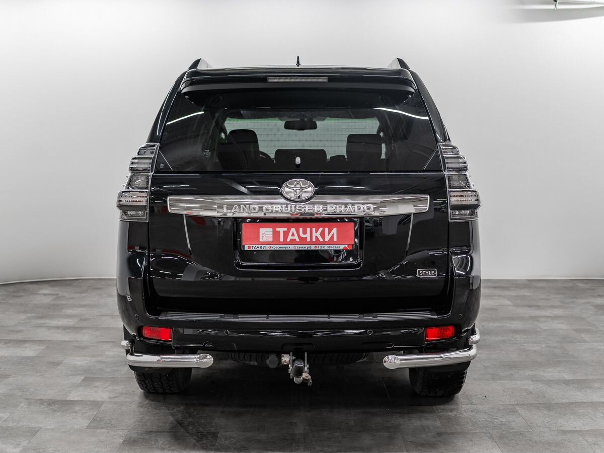 Toyota Land Cruiser Prado 2016 - фото автомобиля