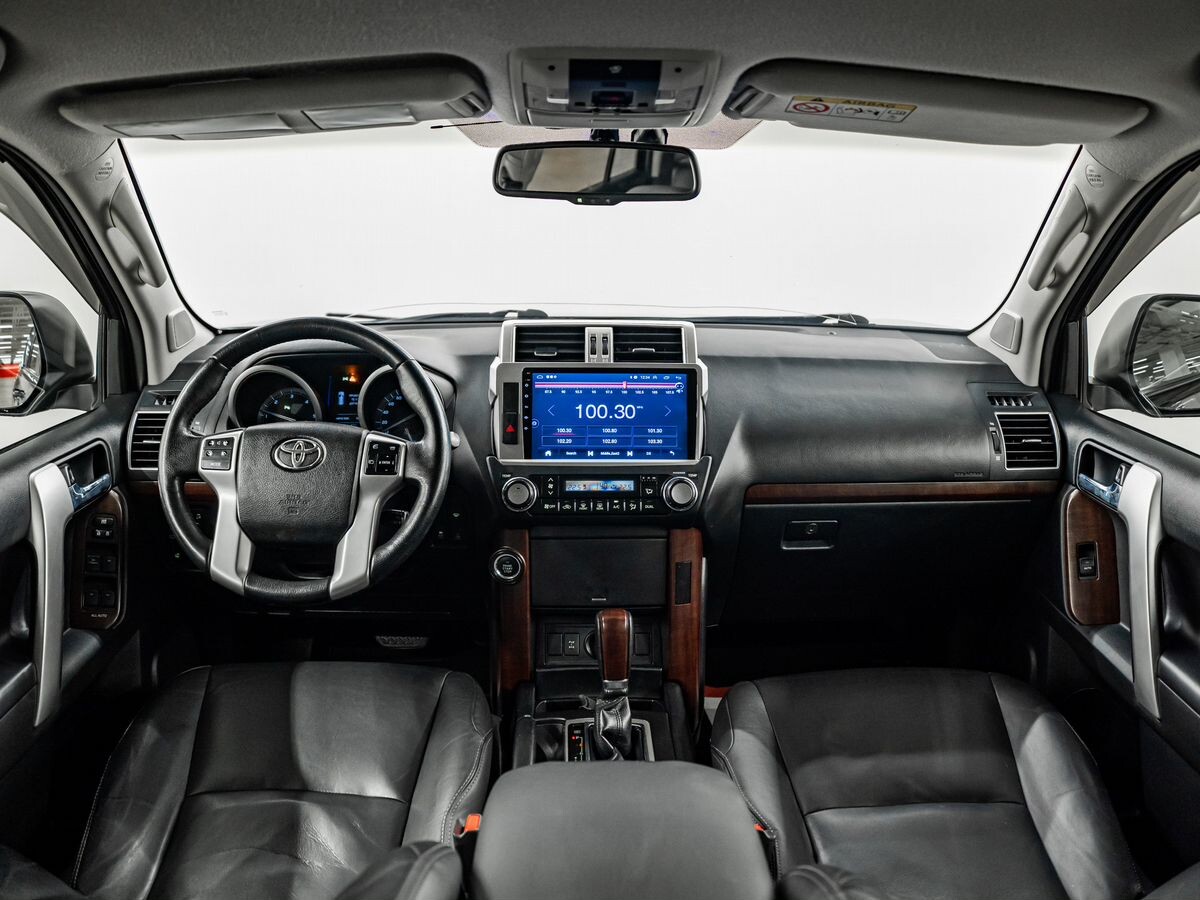Toyota Land Cruiser Prado 2016 - фото автомобиля