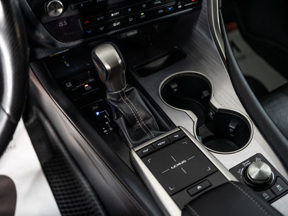 Lexus RX300 2020 - фото автомобиля