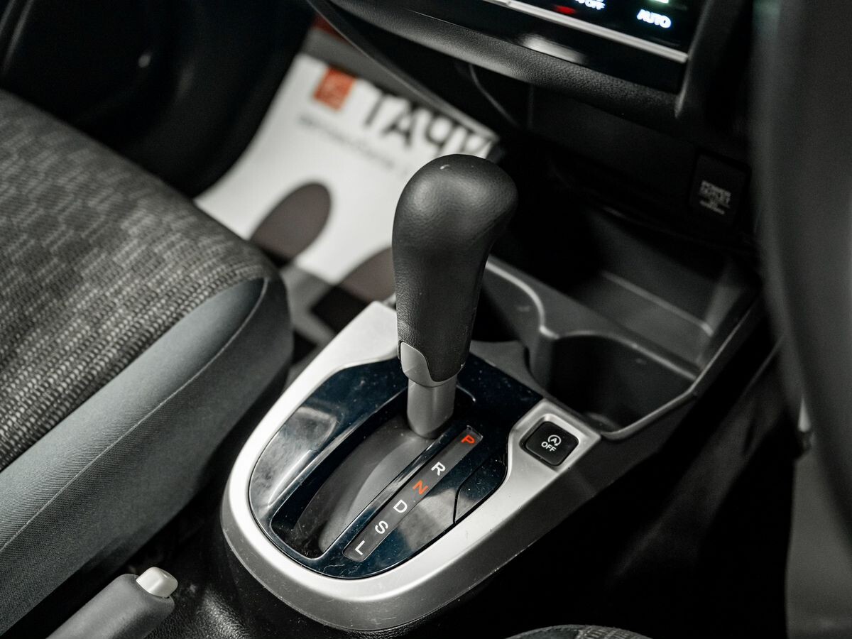 Honda Fit 2016 - фото автомобиля