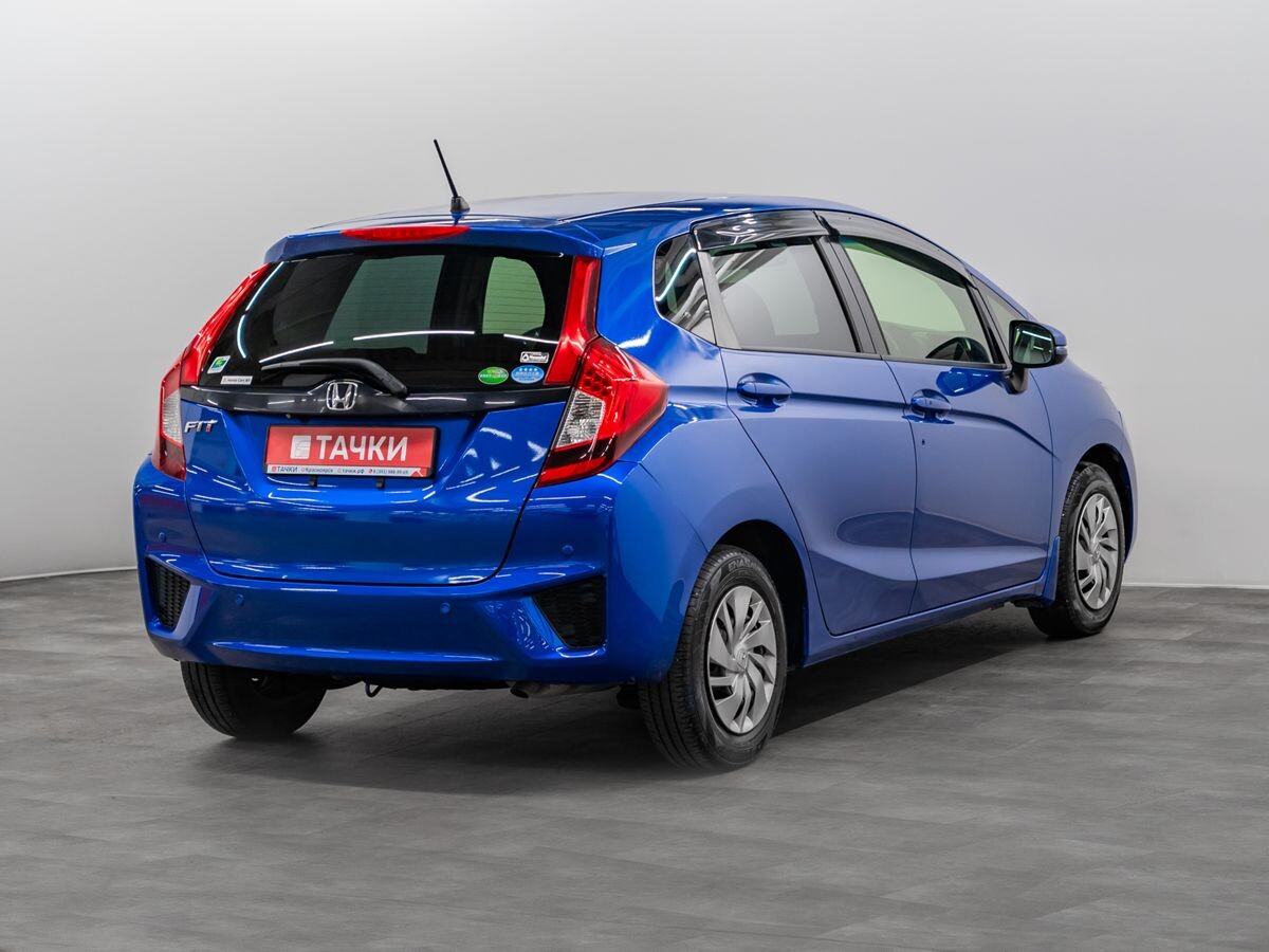 Honda Fit 2016 - фото автомобиля