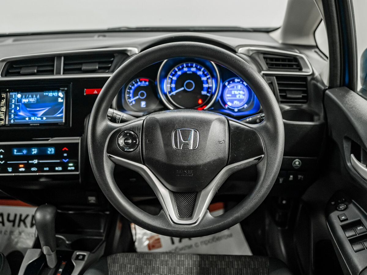 Honda Fit 2016 - фото автомобиля