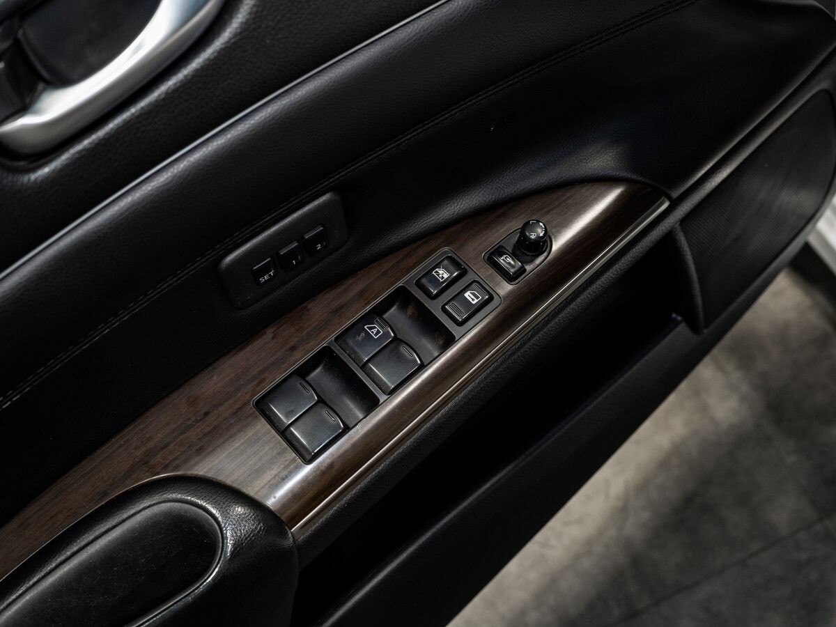 Nissan Teana 2012 - фото автомобиля
