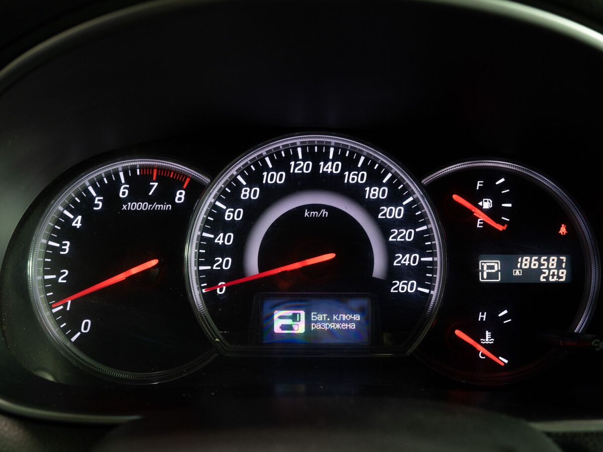 Nissan Teana 2012 - фото автомобиля