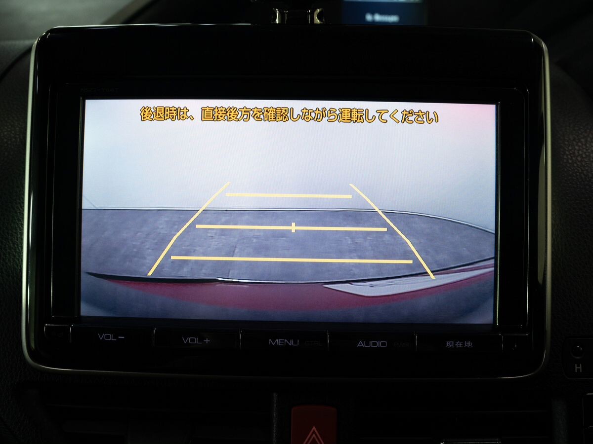 Toyota Voxy 2014 - фото автомобиля