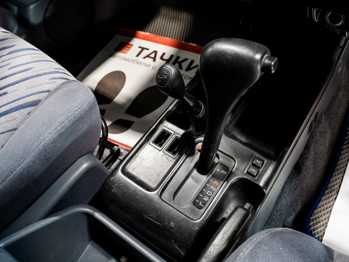 Toyota Land Cruiser Prado 1997 - фото автомобиля