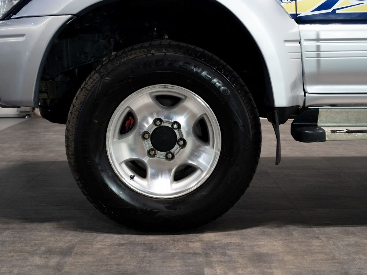 Toyota Land Cruiser Prado 1997 - фото автомобиля