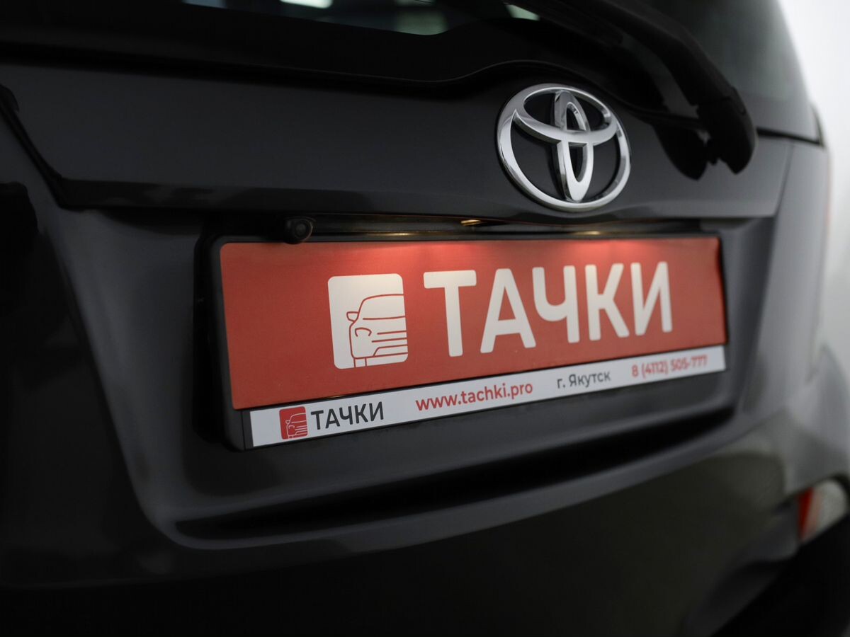 Toyota Ractis 2011 - фото автомобиля