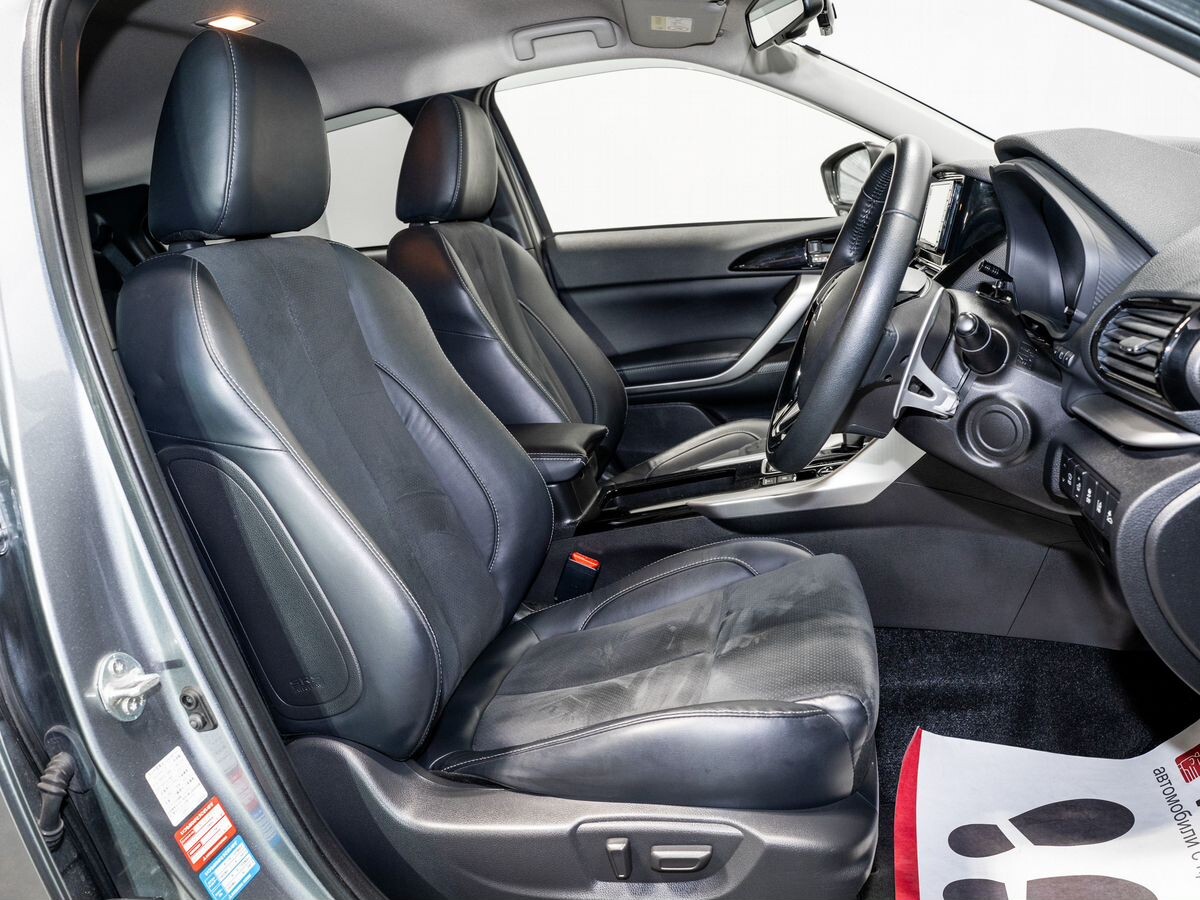 Mitsubishi Eclipse Cross 2020 - фото автомобиля