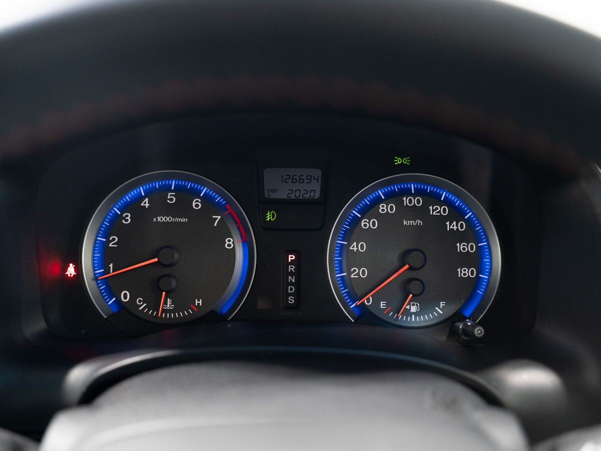 Honda Stream 2009 - фото автомобиля