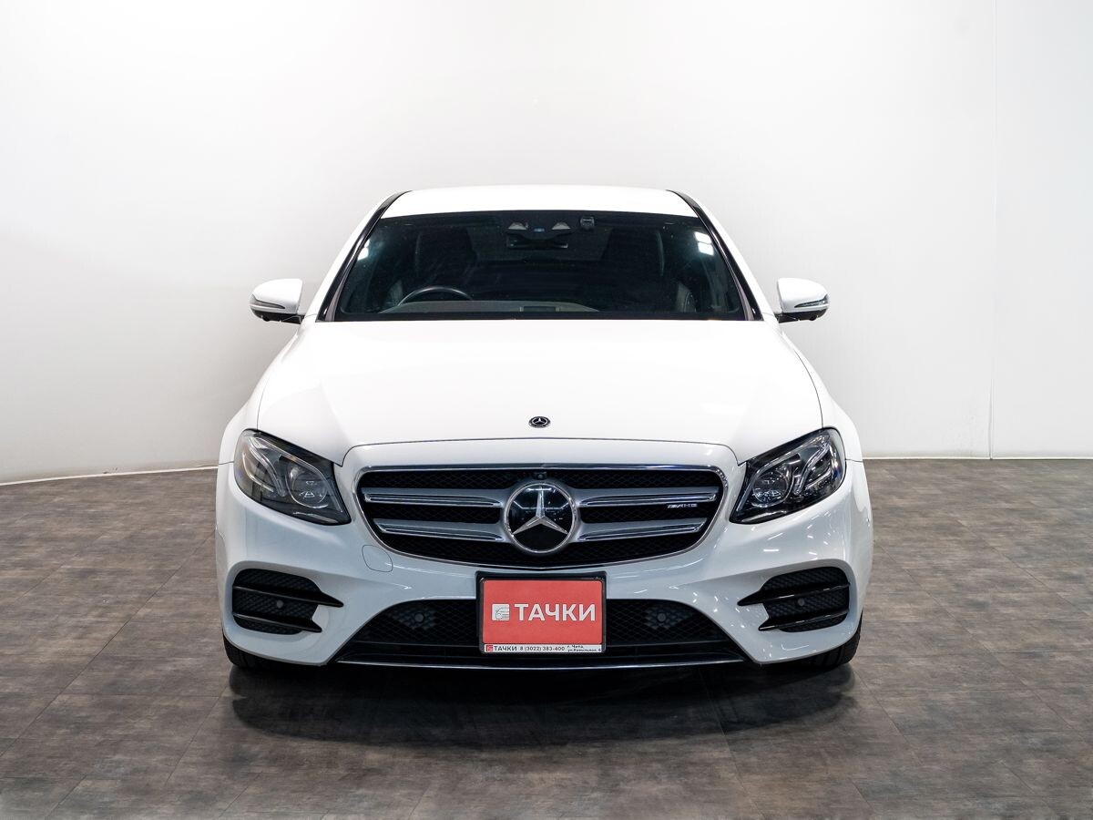 Mercedes-Benz E-Class 2019 - фото автомобиля