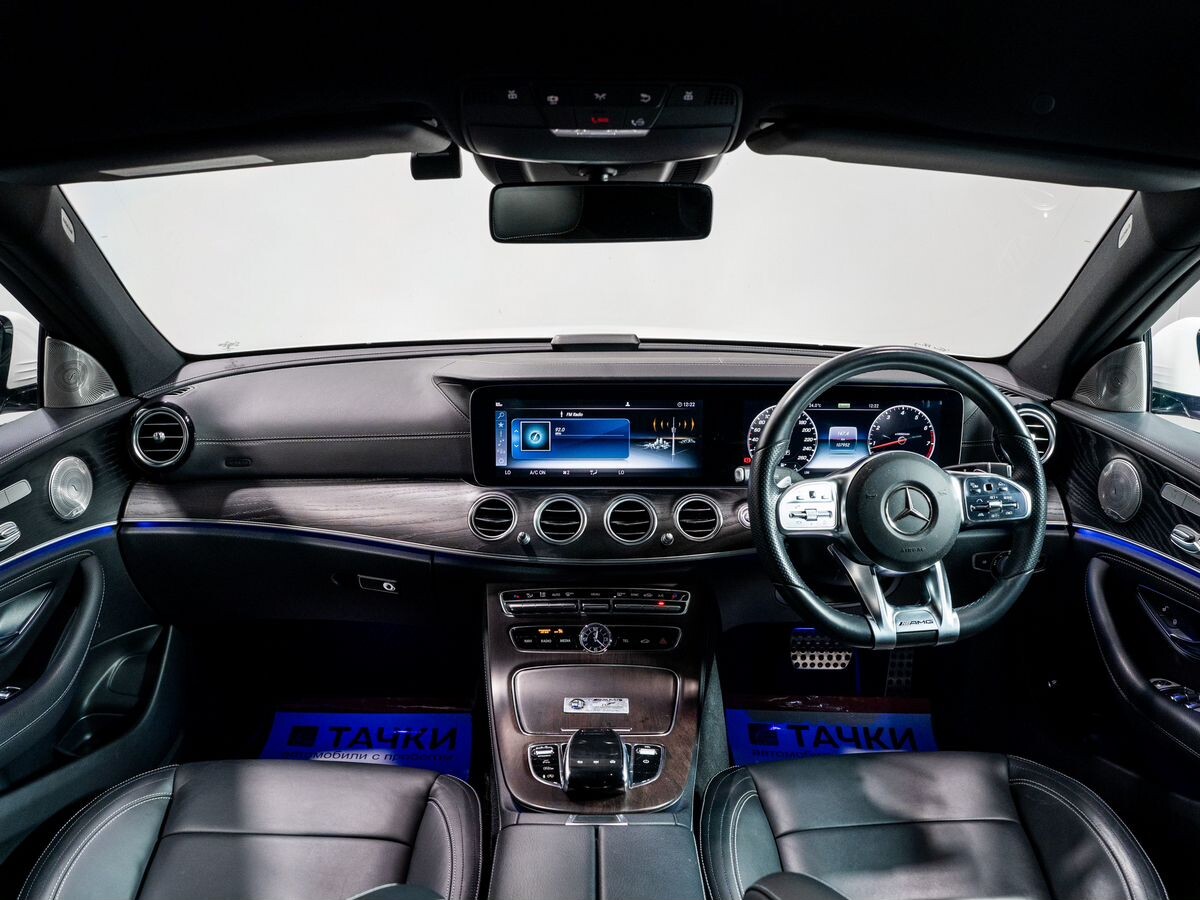 Mercedes-Benz E-Class 2019 - фото автомобиля