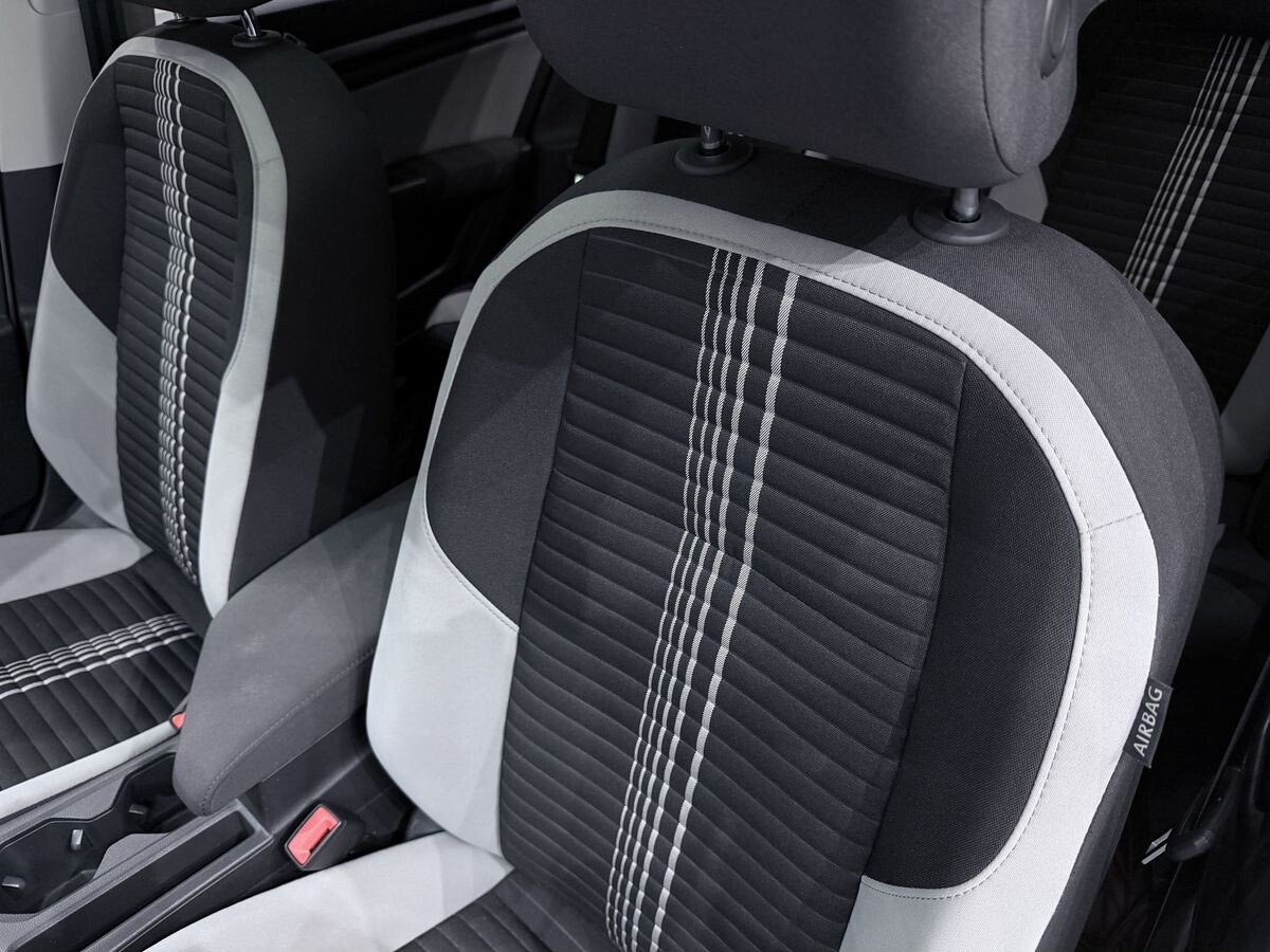Volkswagen Bora 2023 - фото автомобиля