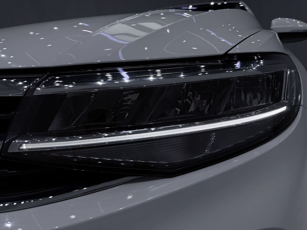 Volkswagen Bora 2023 - фото автомобиля