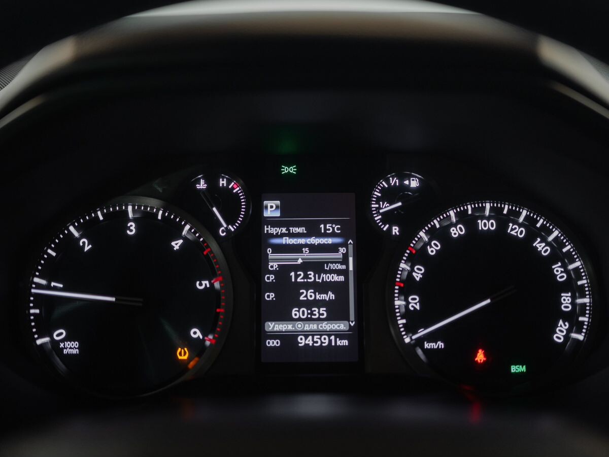 Toyota Land Cruiser Prado 2018 - фото автомобиля