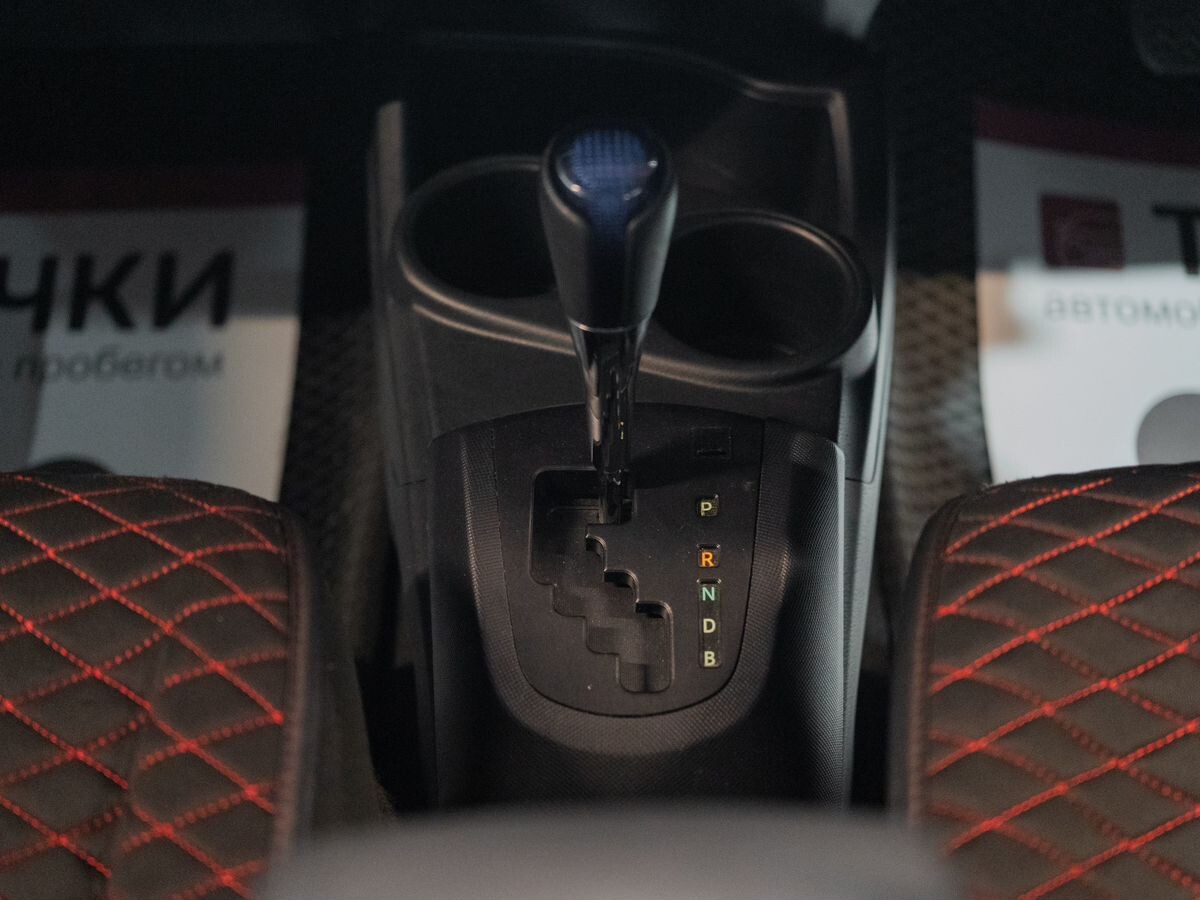 Toyota Aqua 2019 - фото автомобиля