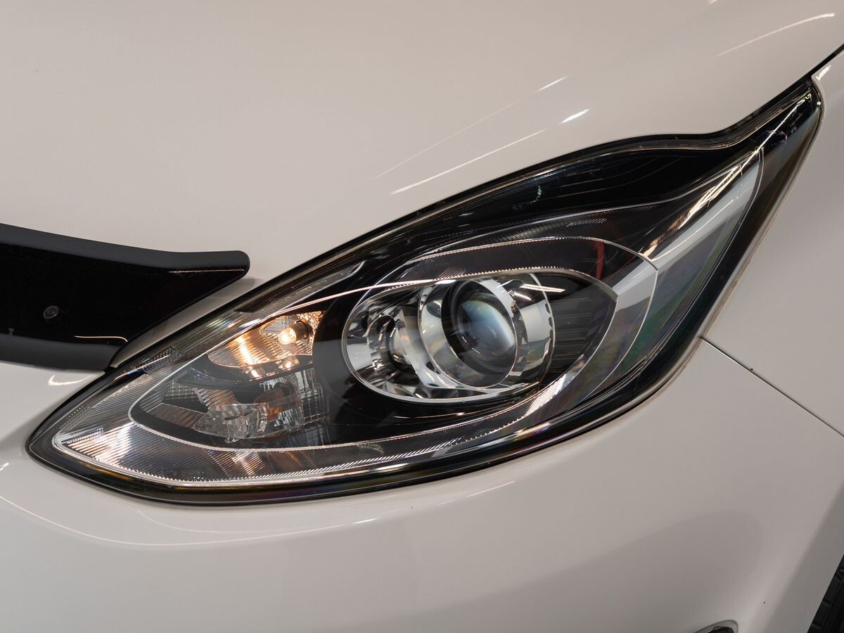 Toyota Aqua 2019 - фото автомобиля