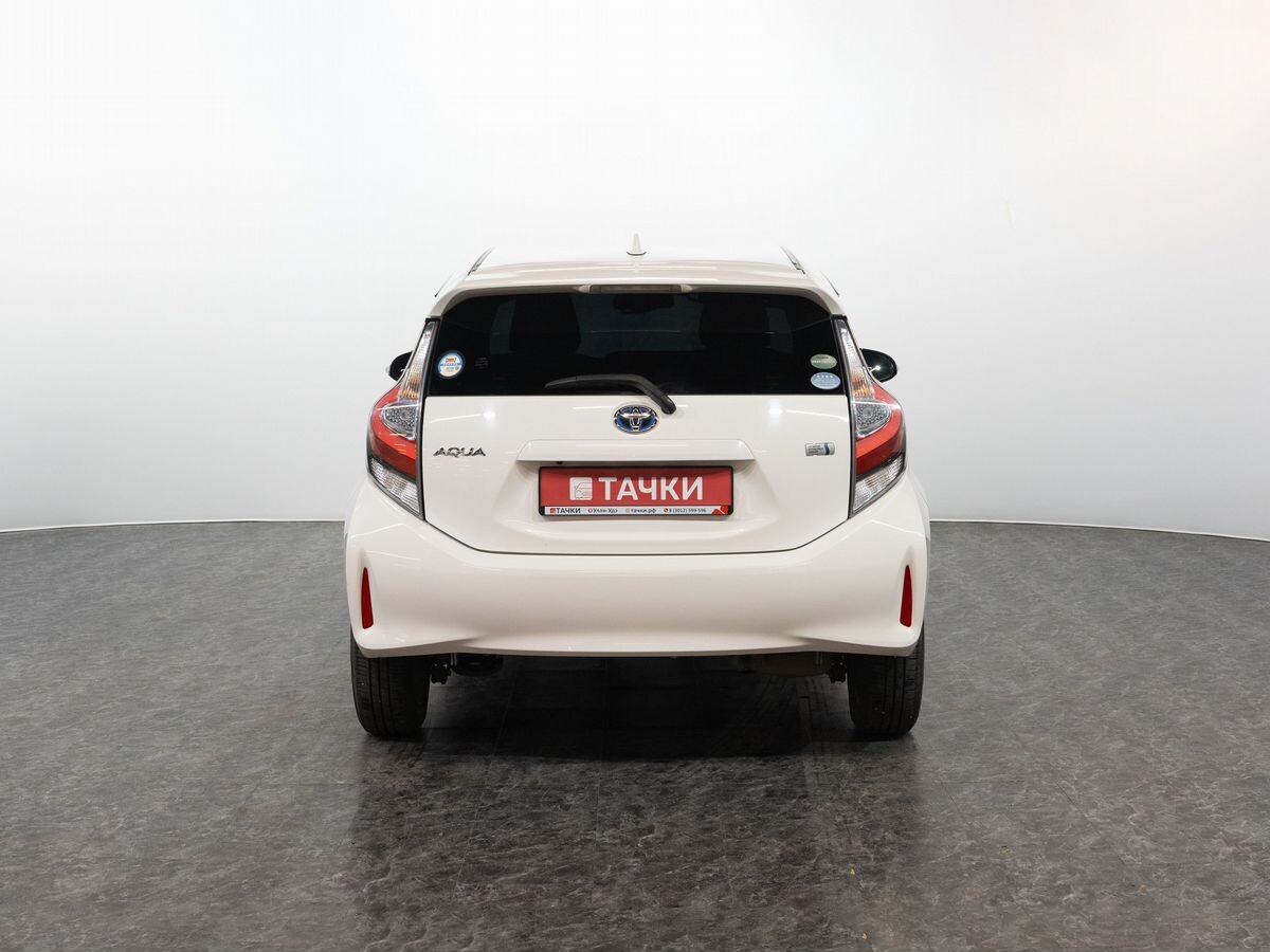 Toyota Aqua 2019 - фото автомобиля