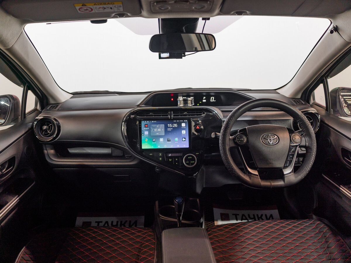 Toyota Aqua 2019 - фото автомобиля