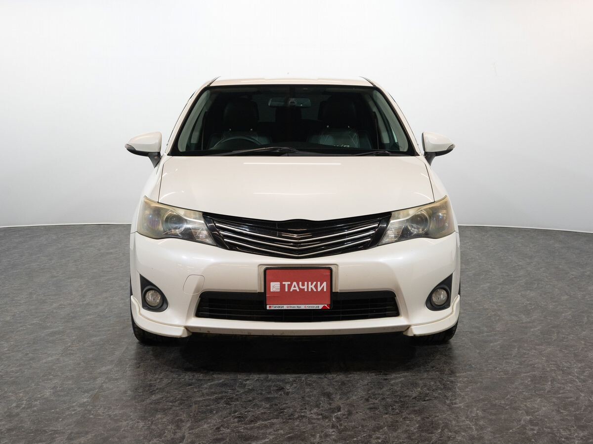 Toyota Corolla Fielder 2013 - фото автомобиля