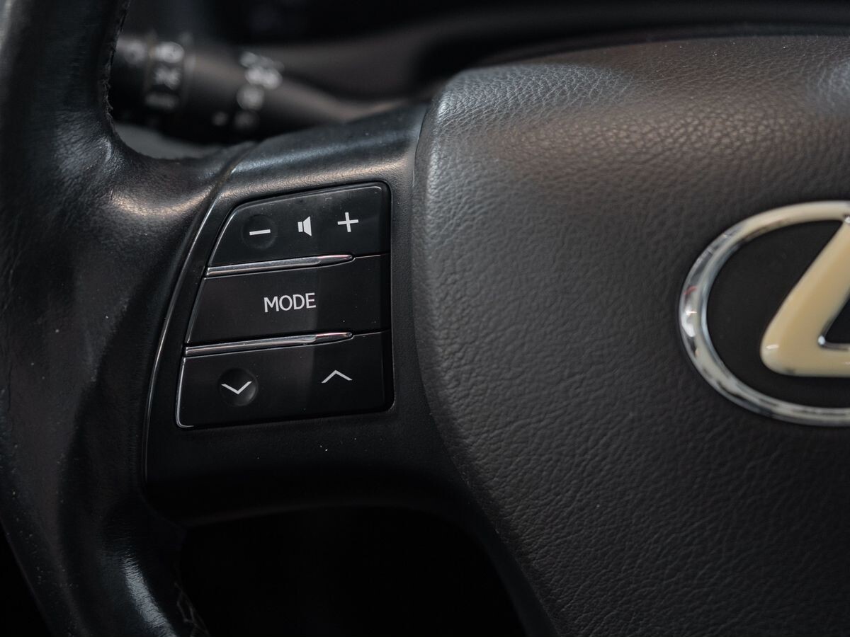 Lexus RX350 2010 - фото автомобиля