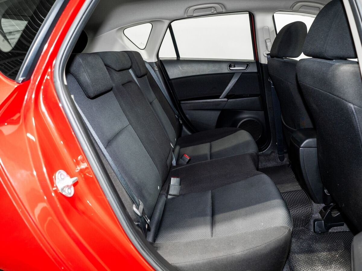 Mazda Axela 2010 - фото автомобиля